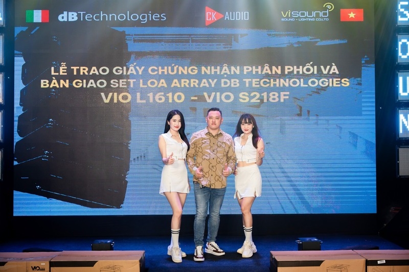 ck audio trao giay chung nhan phan phoi dbtechnologies cho cong ty vi am thanh 16