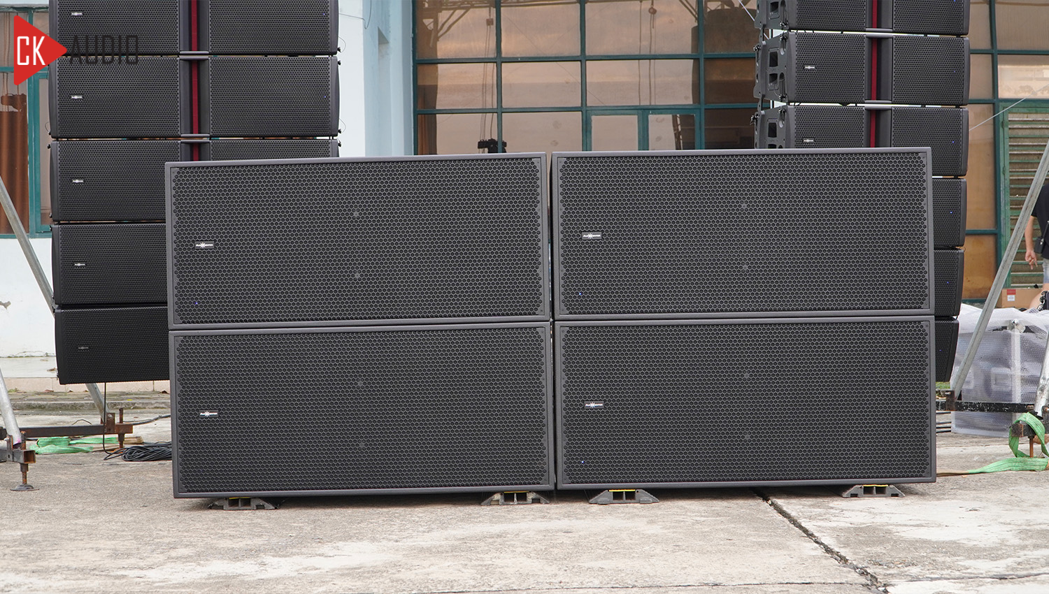 loa sub audiocenter avanda 218a 4
