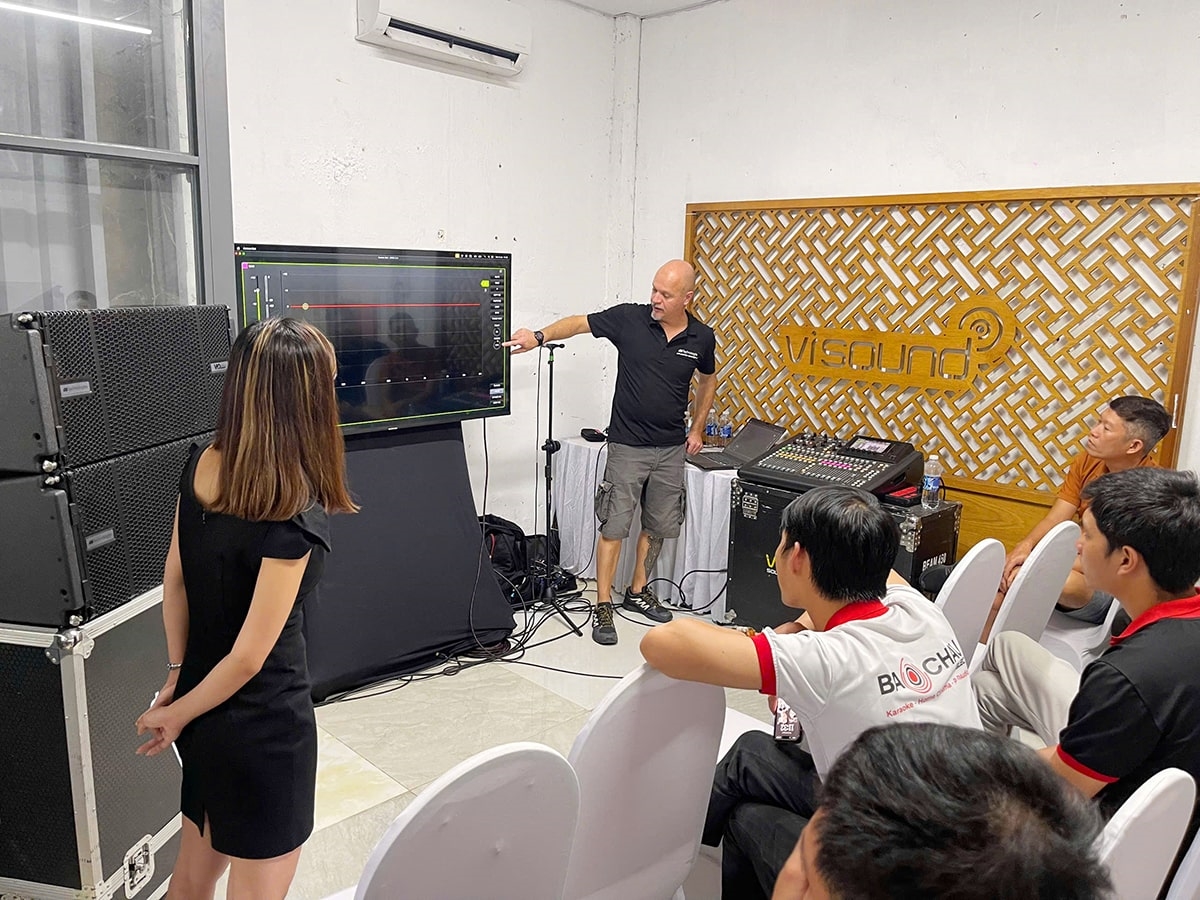 dbtechnologies vio l1610 duoc ra mat thanh cong 2