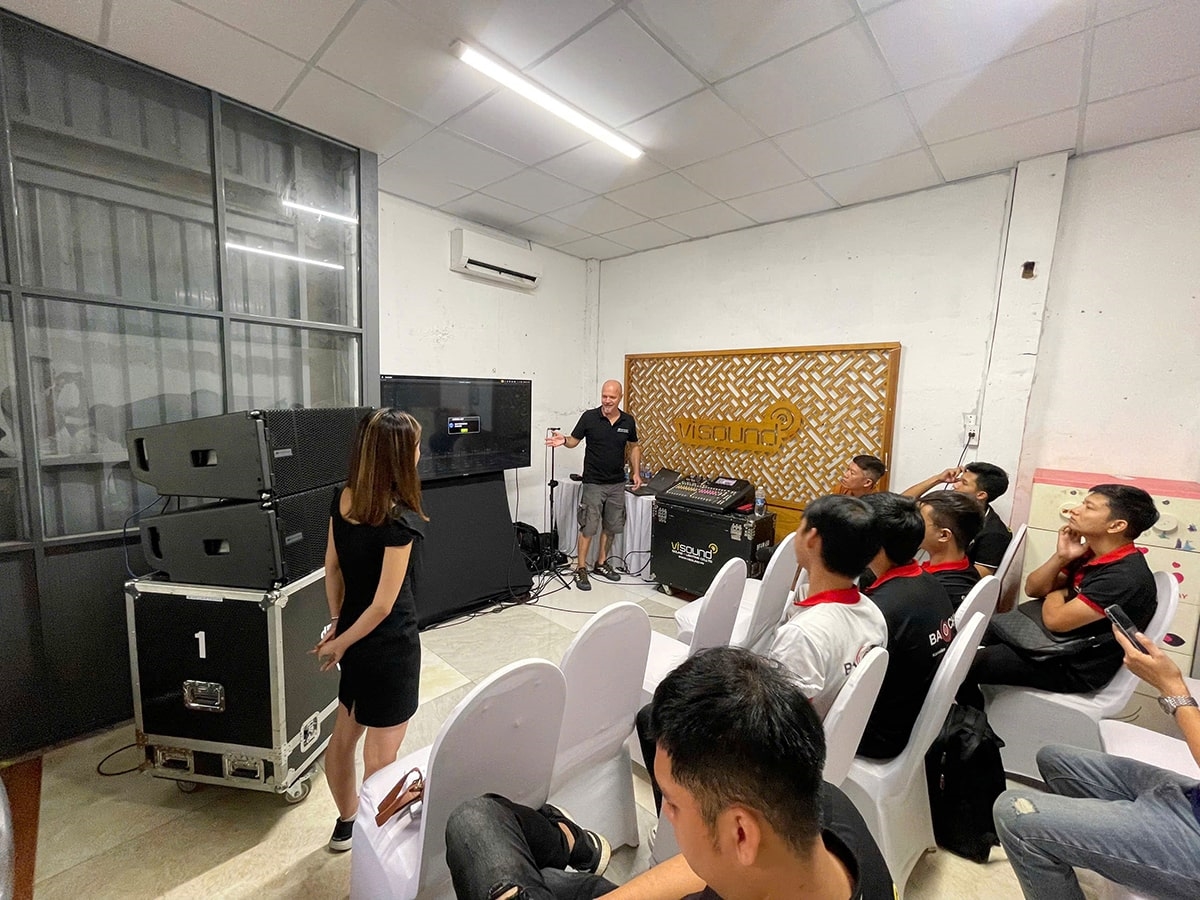 dbtechnologies vio l1610 duoc ra mat thanh cong 8