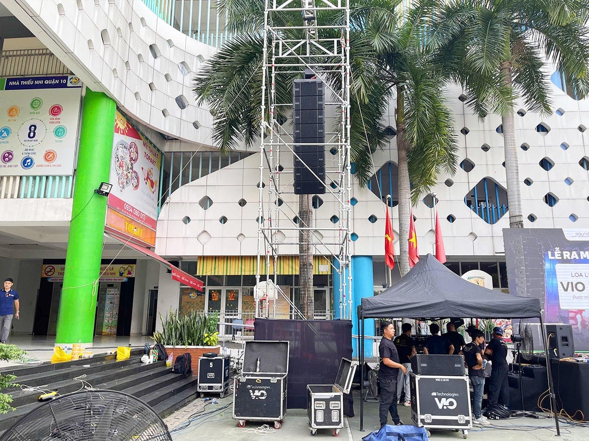dbtechnologies vio l1610 duoc ra mat thanh cong 21