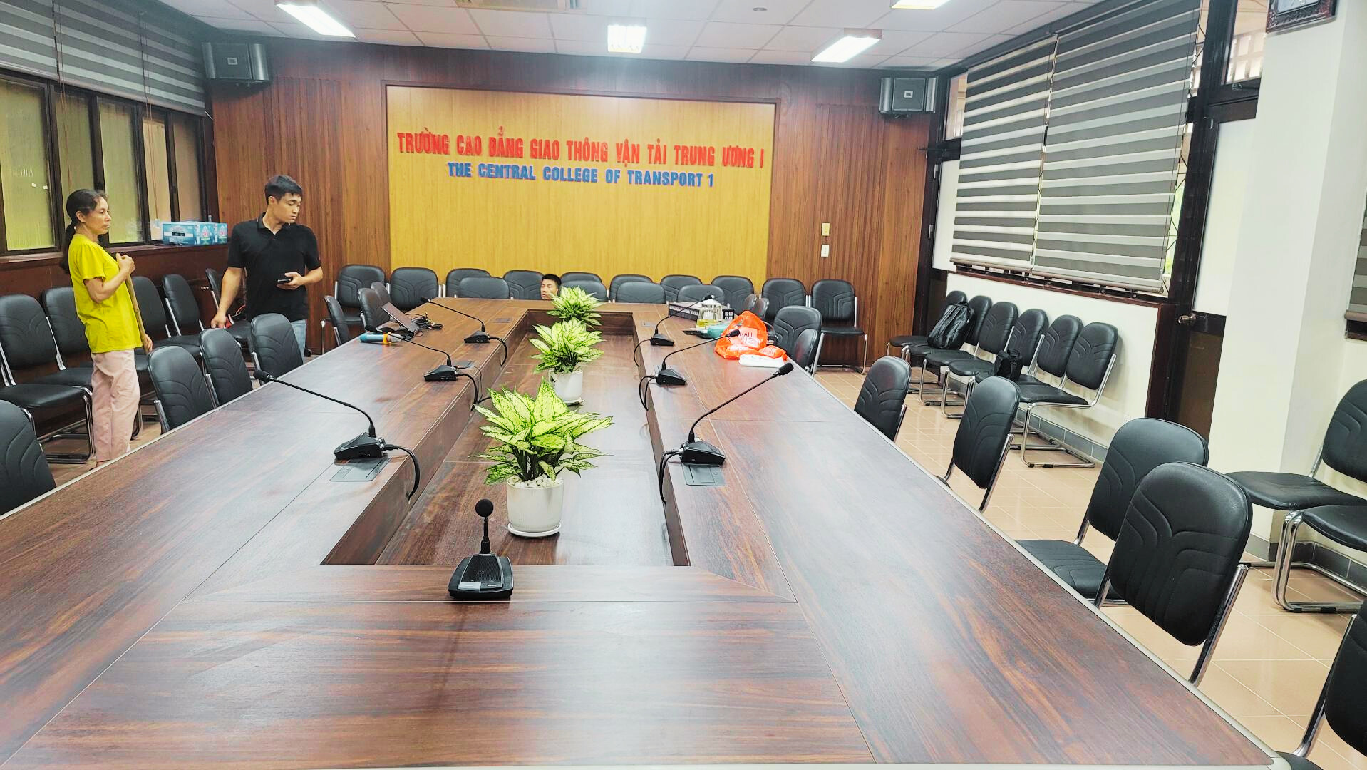 he thong am thanh itc phong hop