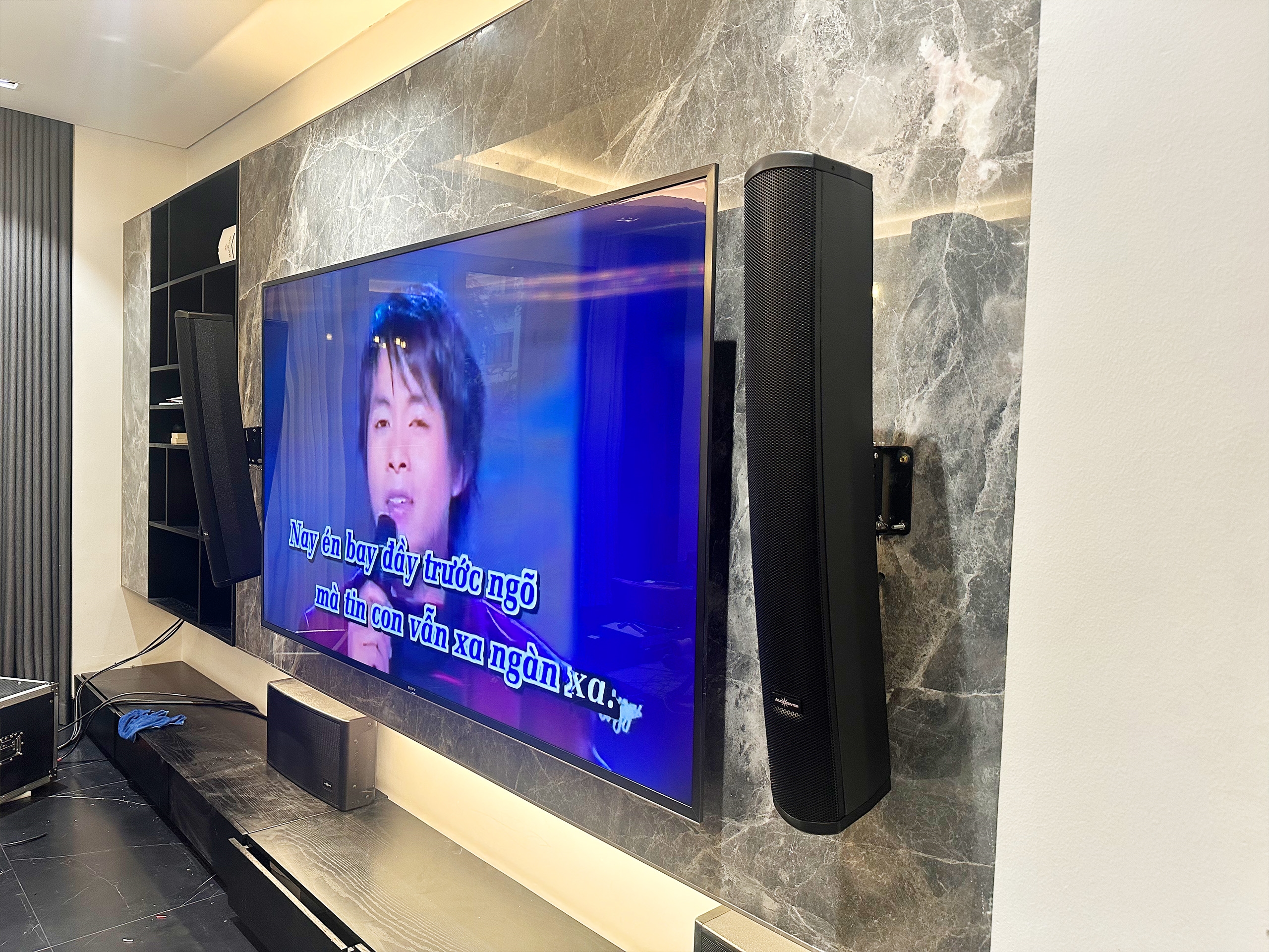 cong trinh audiocenter artist t83 9