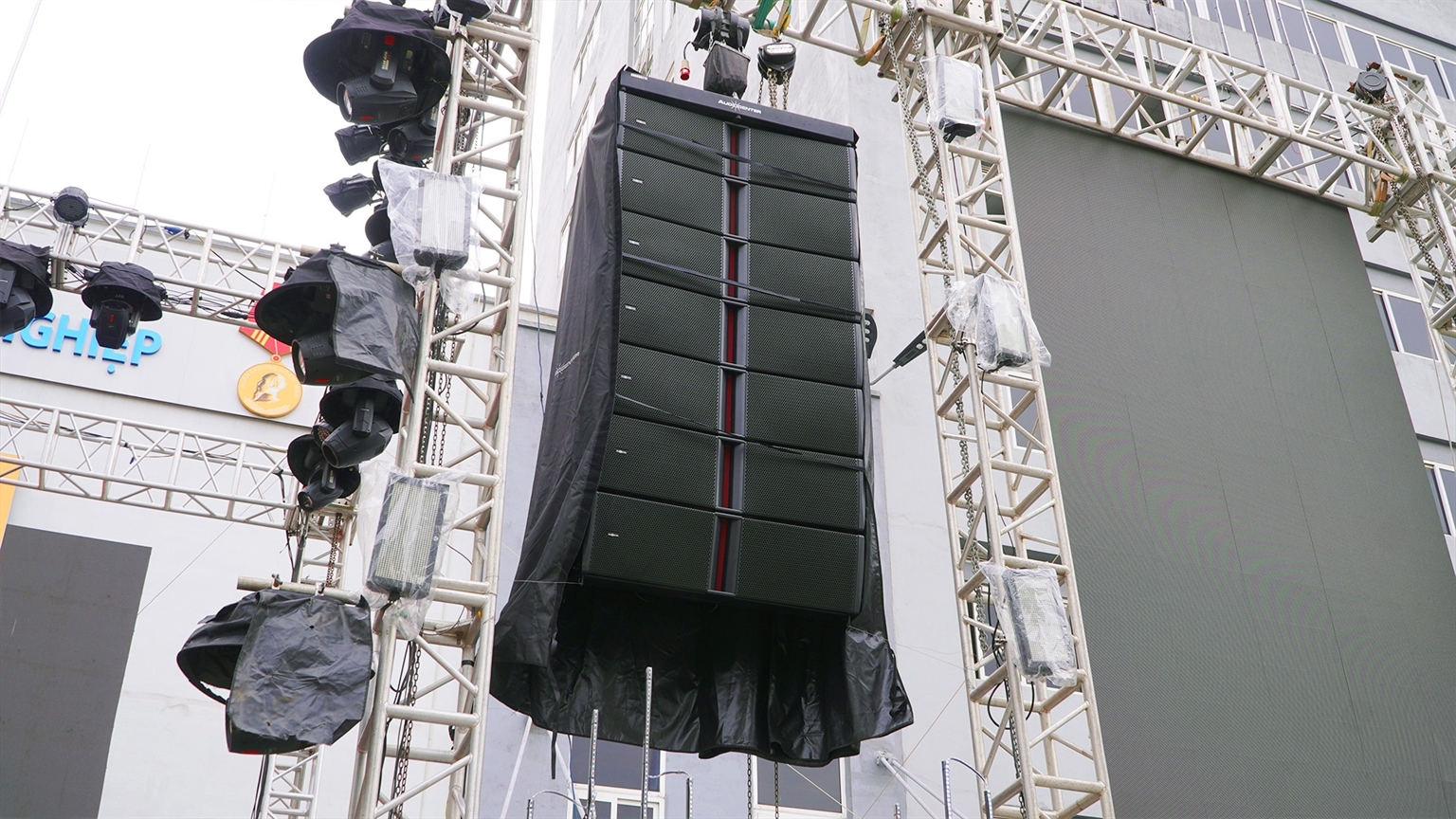 loa array audiocenter avanda 212a