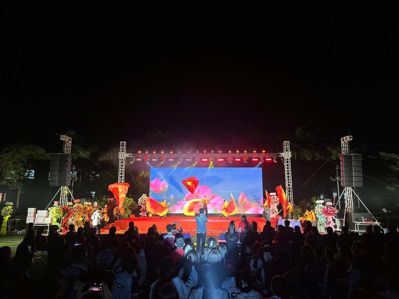 avanda 212a chao tan sv cao dang cong thuong quoc te 2 avanda 212a chao tan sv cao dang cong thuong quoc te 2