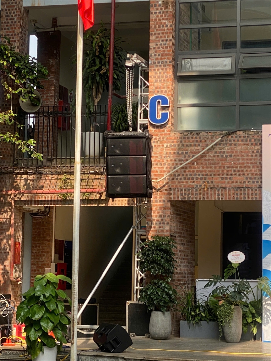 k la12a truong luong the vinh 7