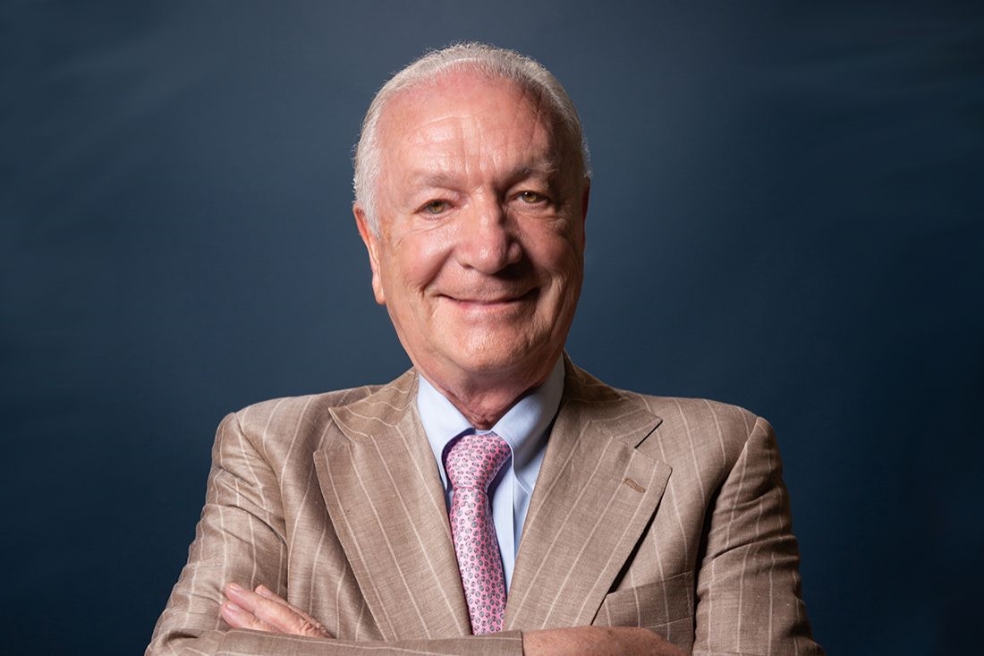 thuong hieu dbtechnologies 17