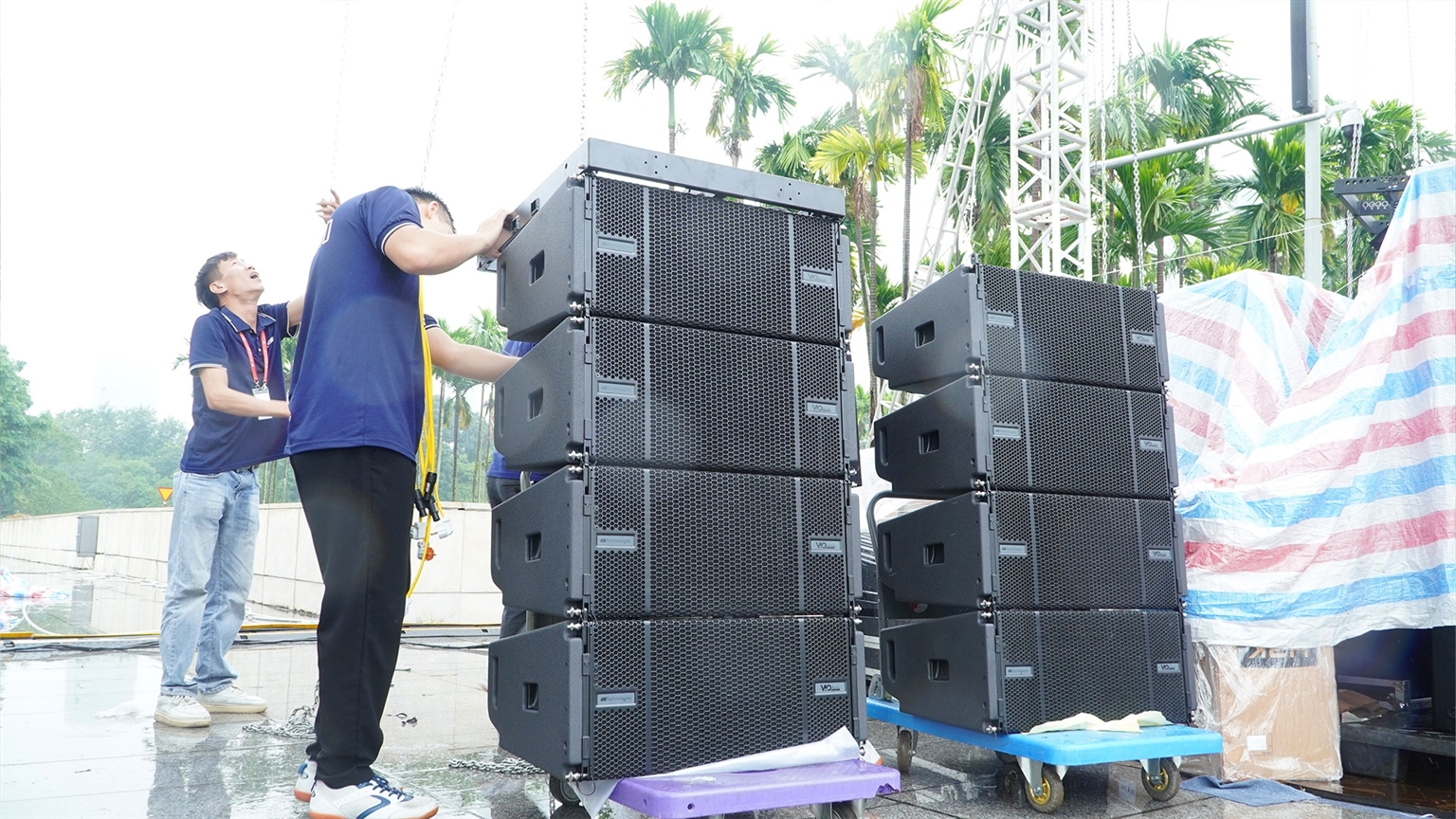 thuong hieu dbtechnologies 22