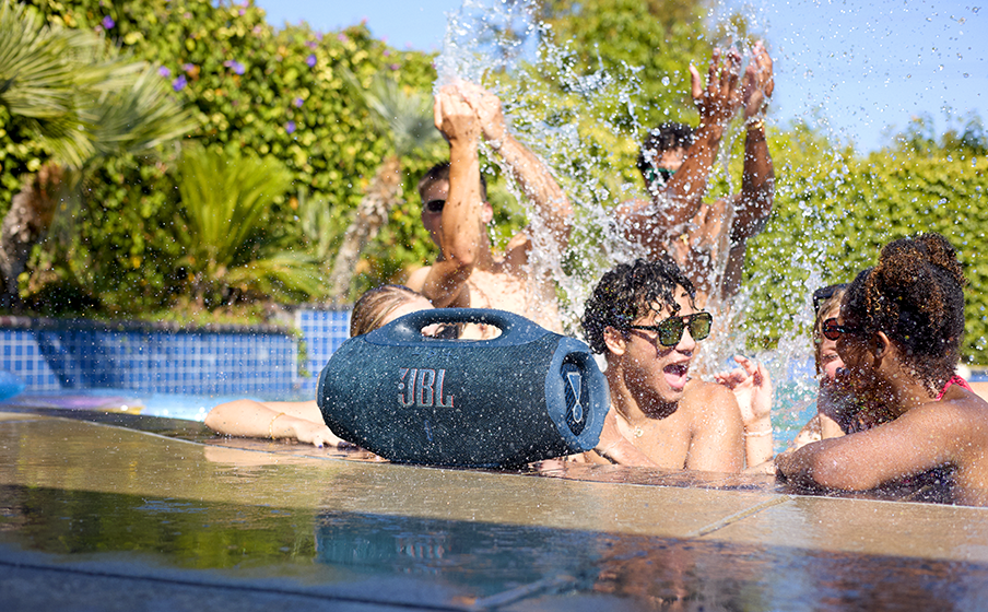 loa jbl boombox 4 anh tinh nang