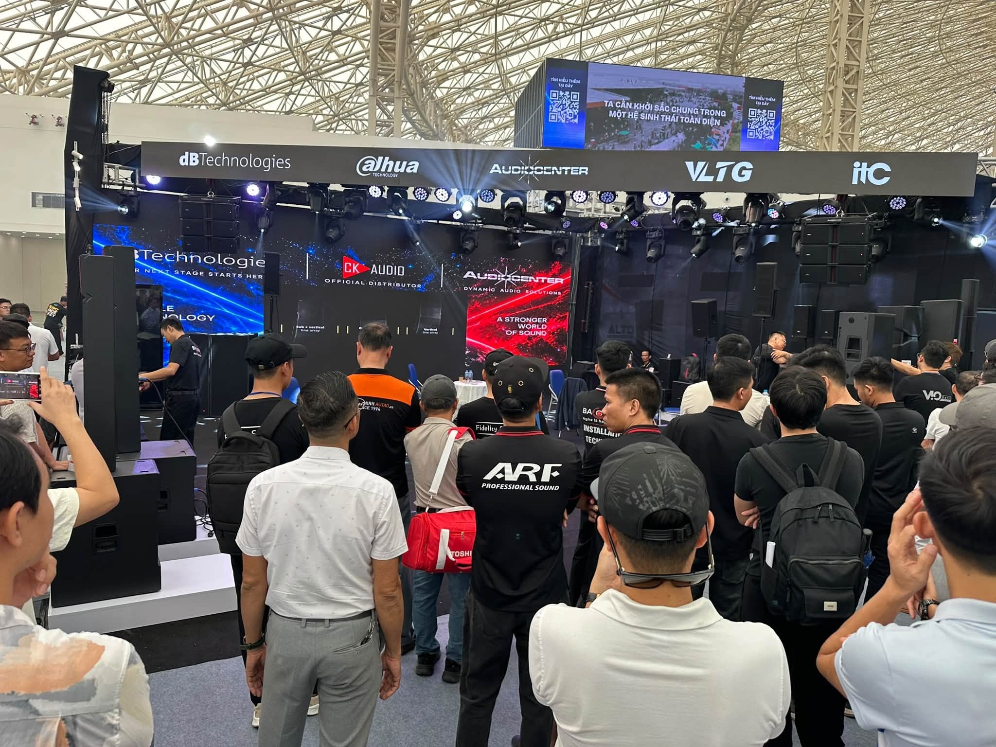 gian hang ck audio plase show ha noi 2026