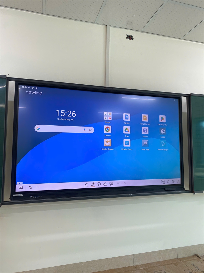 man hinh tuong tac newline tt 8623qa