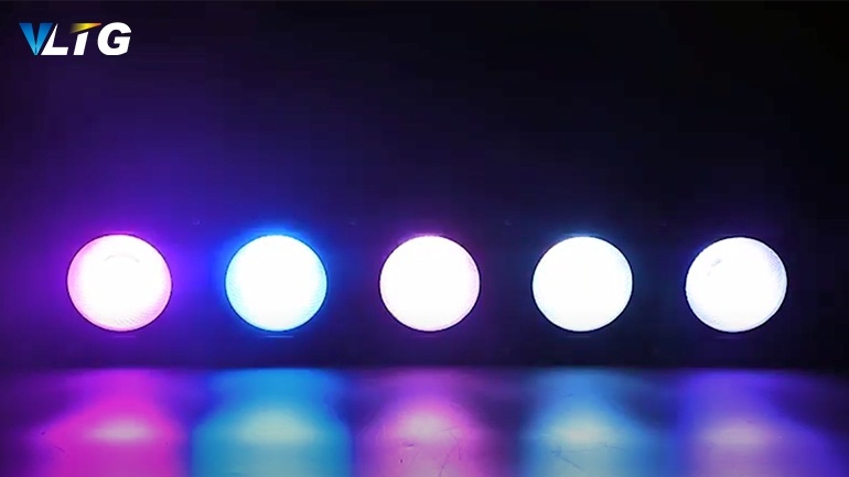 Đèn VLTG Torrent Bar 545 IP hiệu ứng ánh sáng RGB