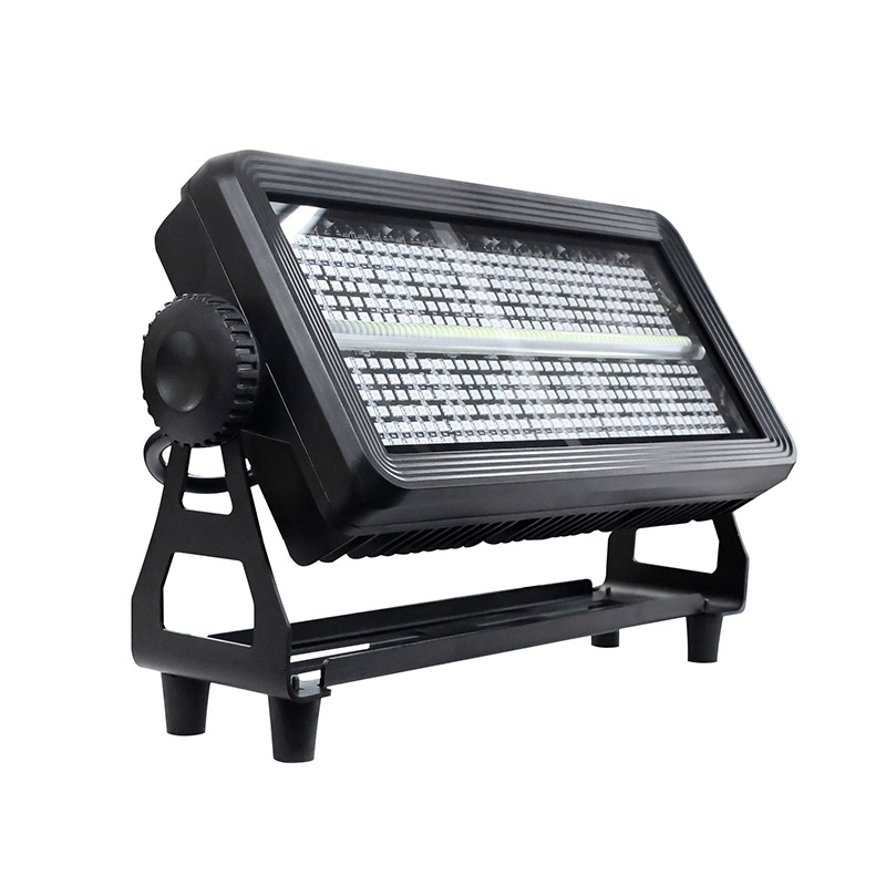 Đèn Chớp VLTG StormColor IP góc nghiêng và giá đỡ